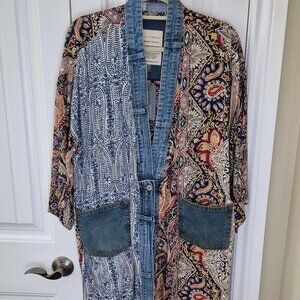 SHANNON PASSERO KIMONO CARDIGAN  0/S.  NWT
